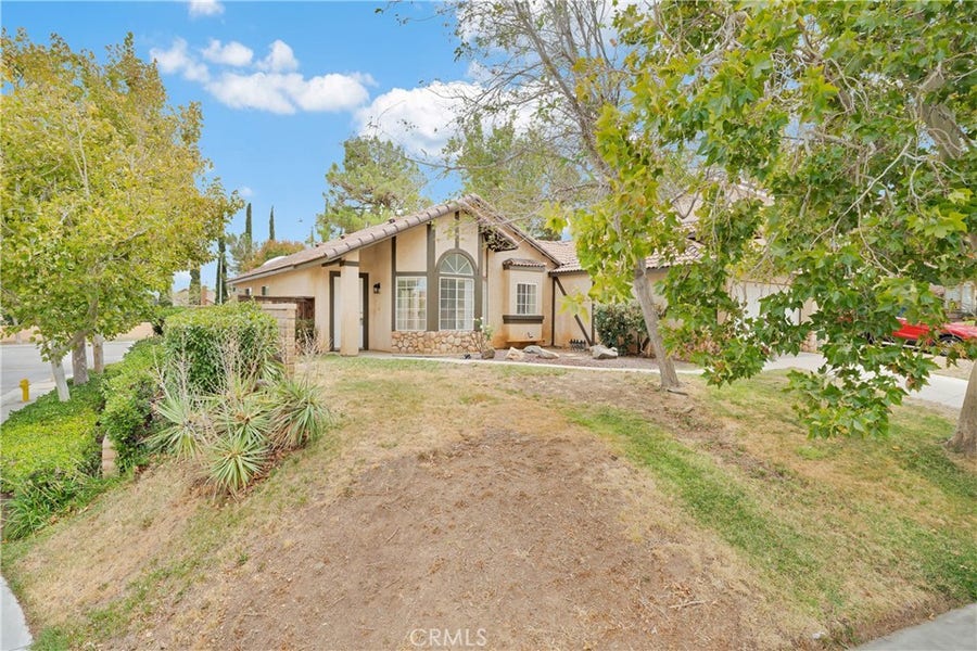 Property photo for 39370 Harvard, Palmdale, CA