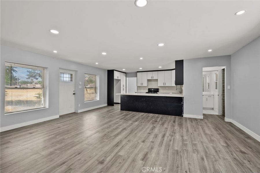 Property photo for 2321 W Avenue M4, Palmdale, CA