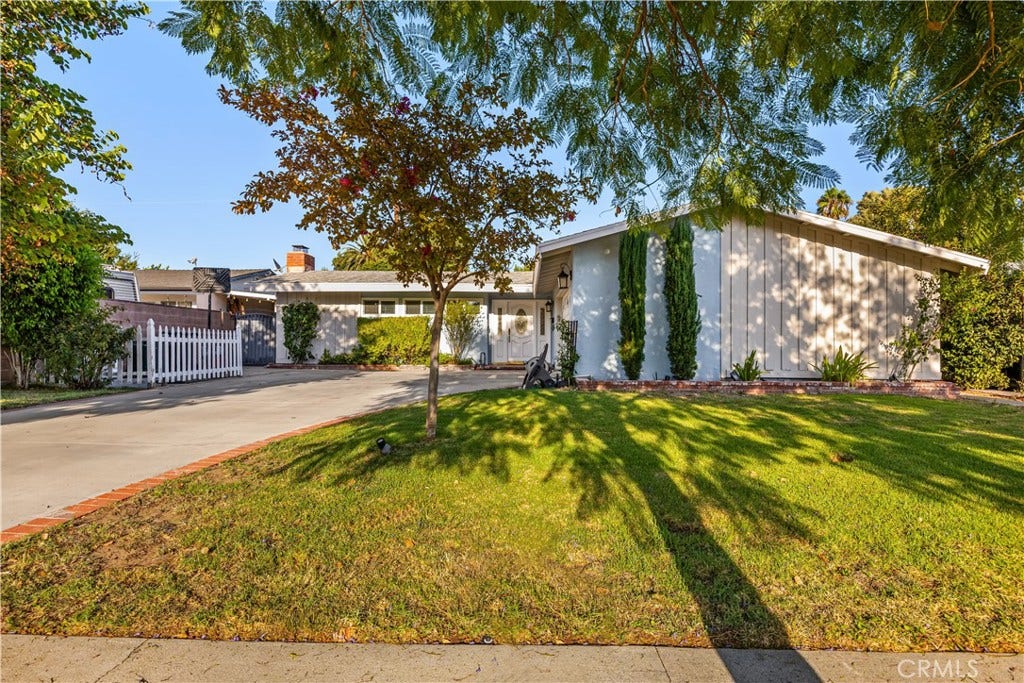9532 Casaba Avenue, Chatsworth, CA 91311 9532 Casaba Avenue, Chatsworth, CA 91311