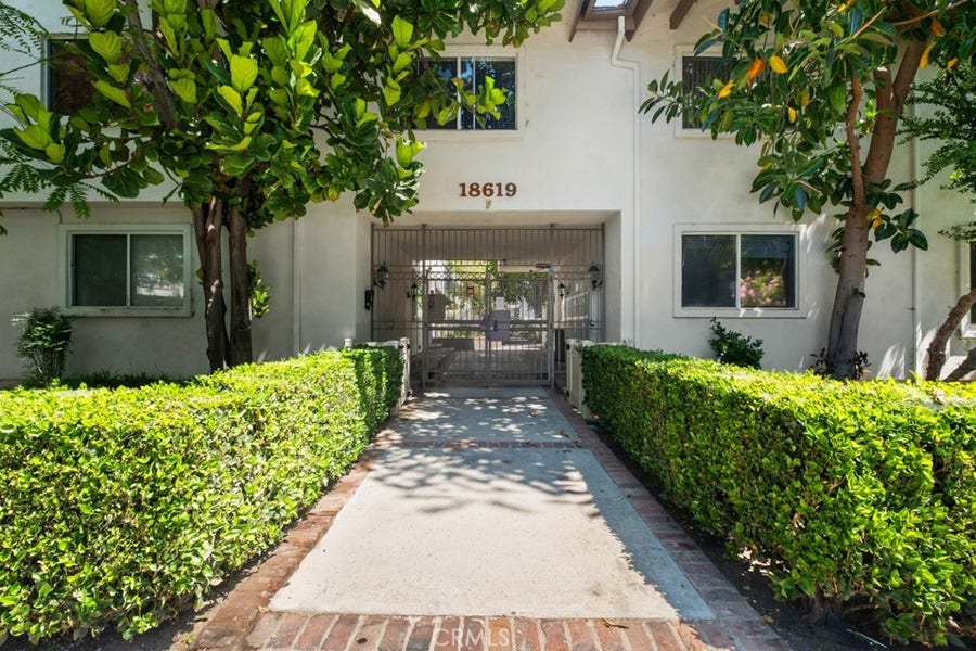 Property photo for 18619 Collins, #F30, Los Angeles, CA
