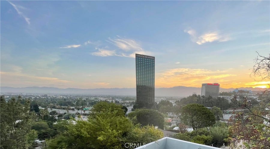 Property photo for 3915 Fredonia Drive, Studio City, CA