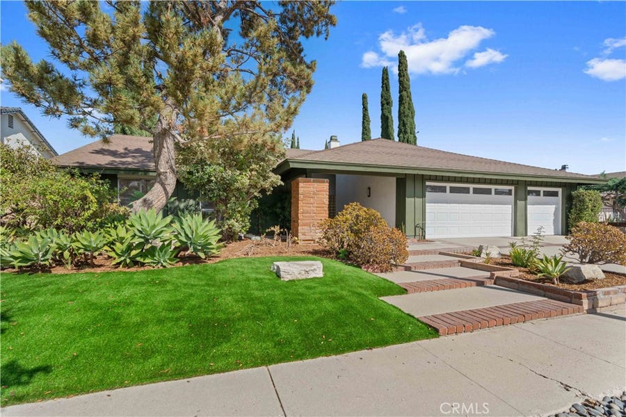 Property photo for 3070 Springfield, Simi Valley, CA