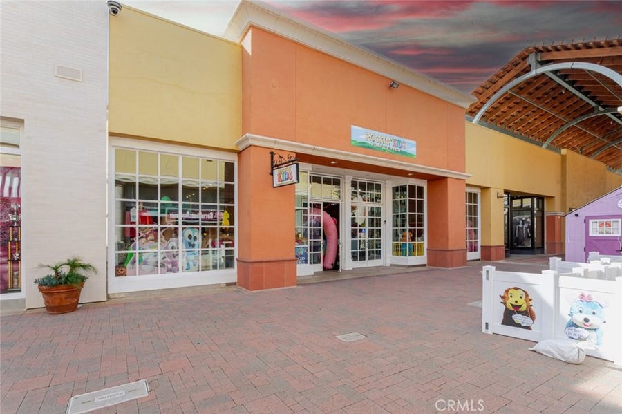 Property photo for 1555 Simi Town Center Way, #545, Simi Valley, CA