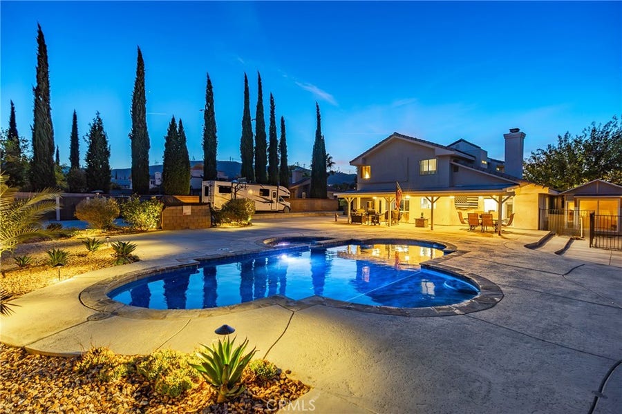 Property photo for 41056 Ridgegate, Palmdale, CA
