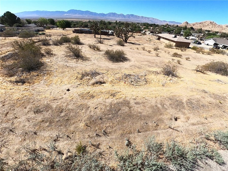 Property photo for 39552 163rd Street E, Lake Los Angeles, CA