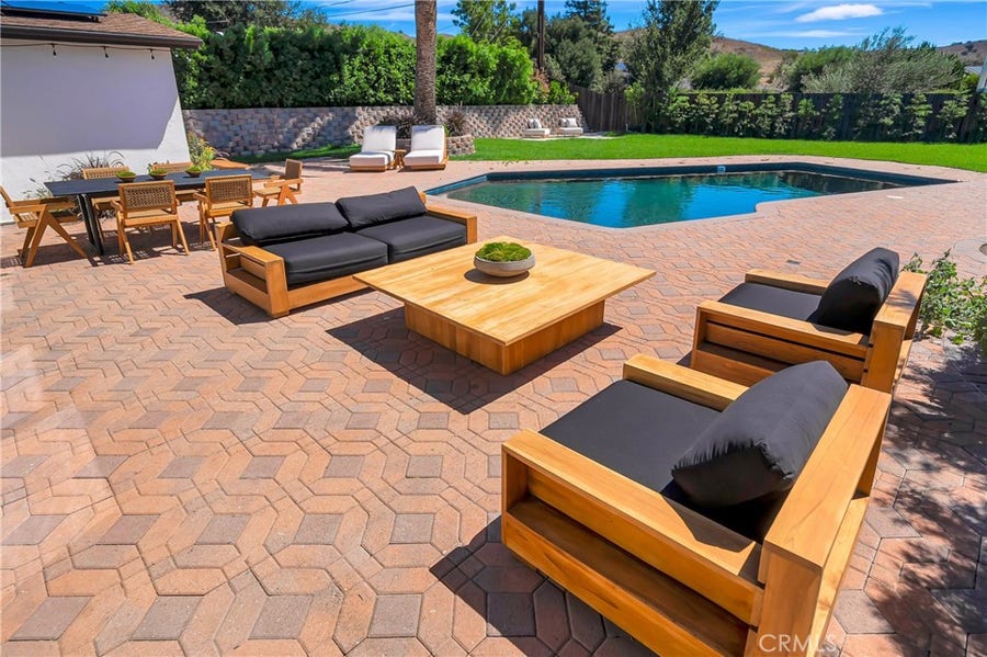 Property photo for 5420 Parkmor, Calabasas, CA