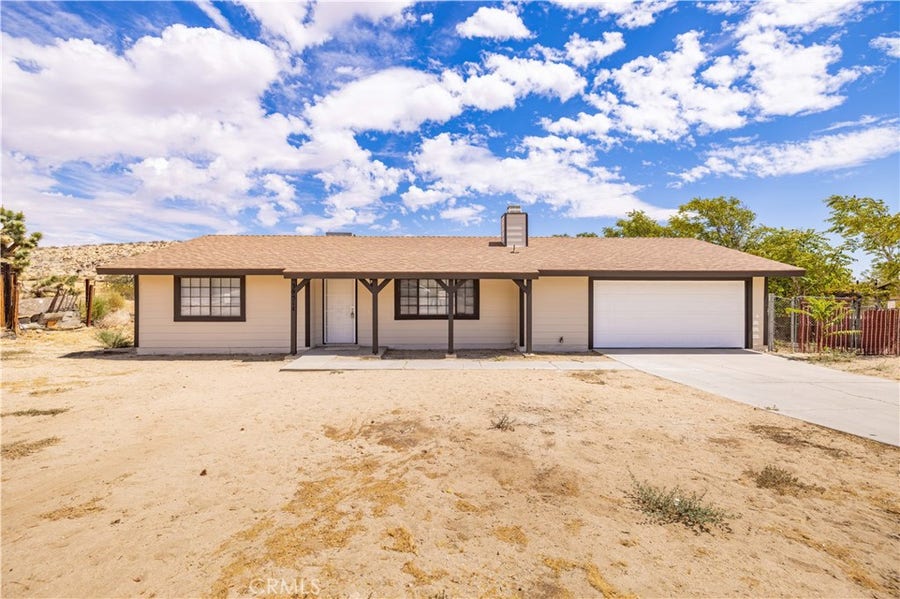 Property photo for 39514 167th E, Palmdale, CA