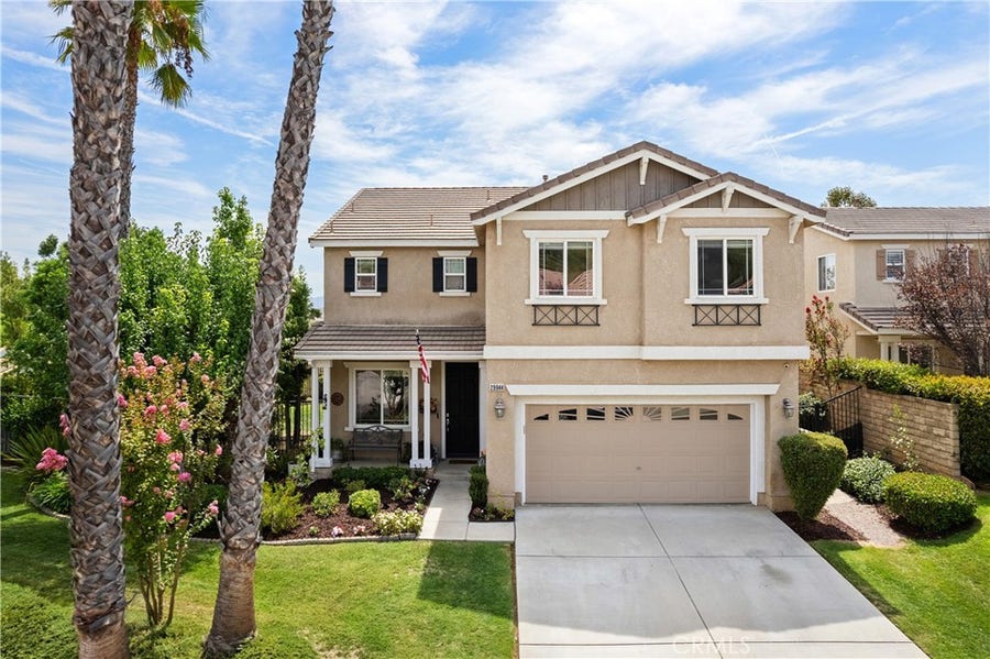 Property photo for 29944 Shadow Place, Castaic, CA