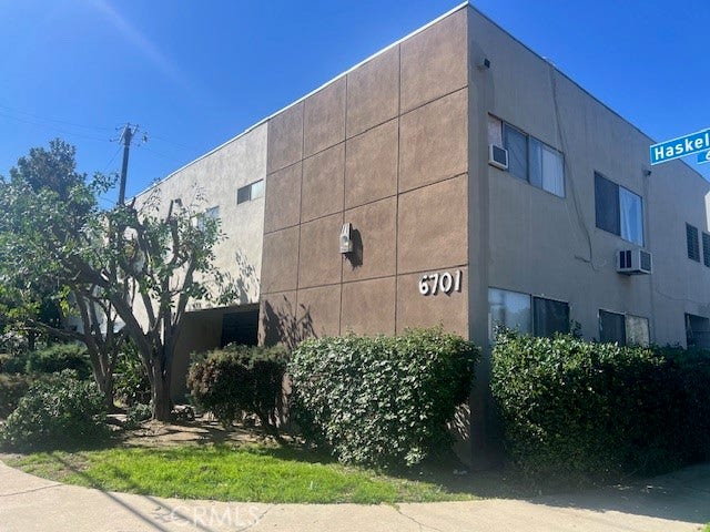Property photo for 6701 Haskell, #3, Van Nuys, CA