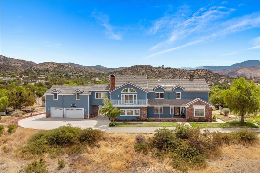 Property photo for 33247 Escondido Drive, Agua Dulce, CA