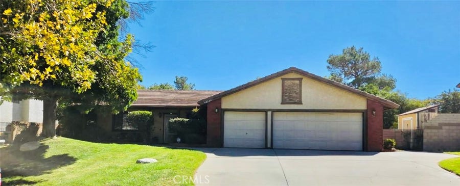 Property photo for 42220 Woodstone, Lancaster, CA