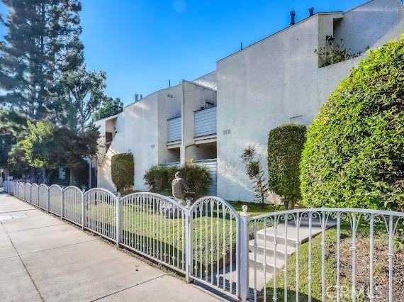 Property photo for 18411 Hatteras, #114, Tarzana, CA