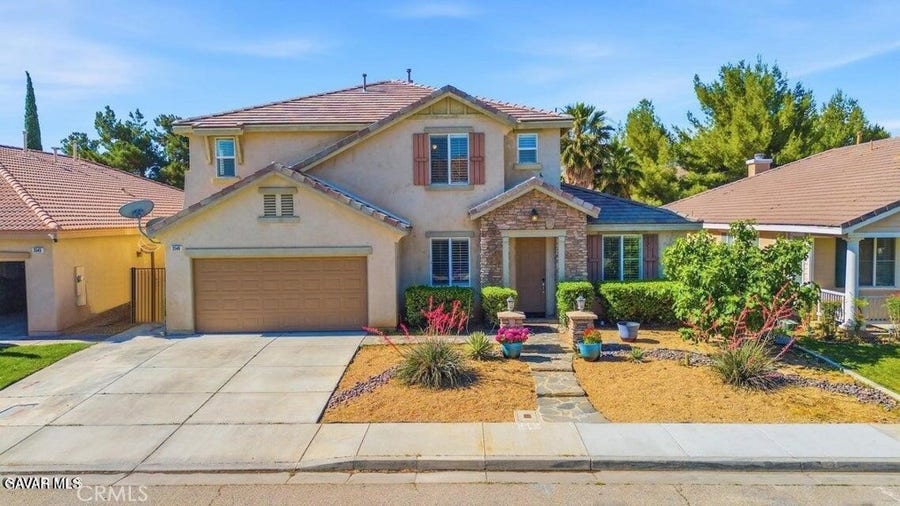 Property photo for 3548 Tournament Drive, Palmdale, CA