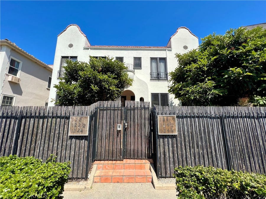 Property photo for 122 S Westmoreland Ave, Los Angeles, CA