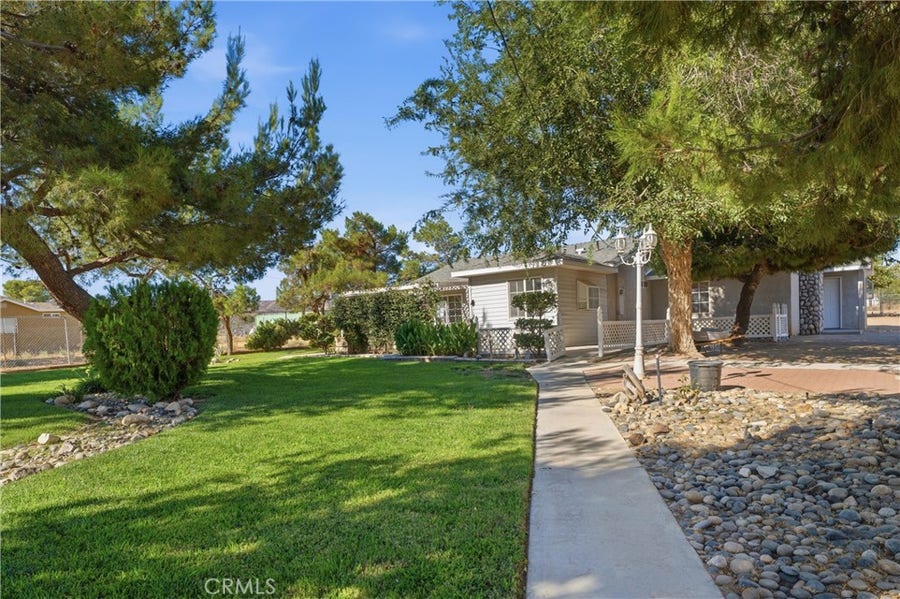 Property photo for 43107 43rd W, Lancaster, CA
