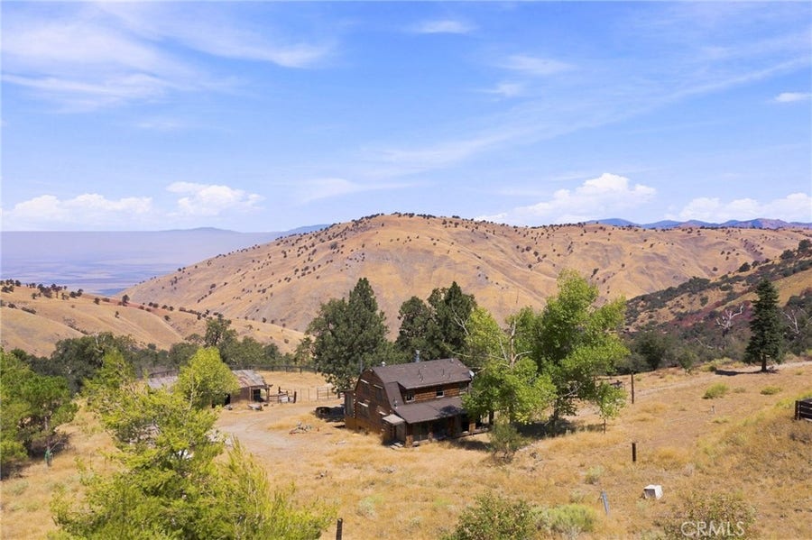 Property photo for 7700 Digier Road, Frazier Park, CA