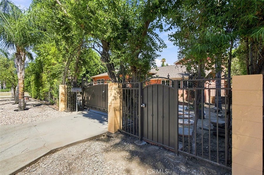 Property photo for 8320 Oakdale, Winnetka, CA