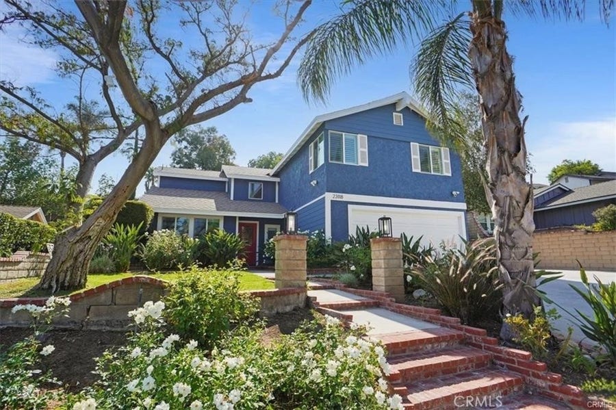 Property photo for 23118 Tupelo Ridge, Valencia, CA