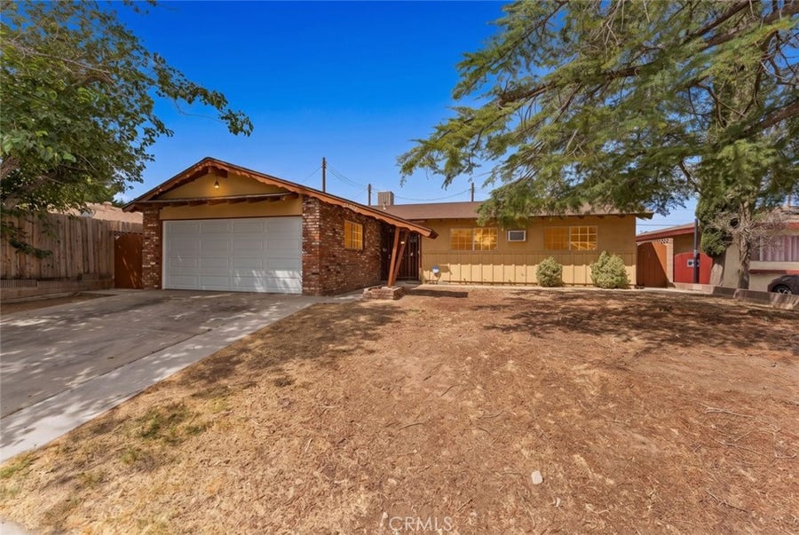 Property photo for 38447 2nd Street E, Palmdale, CA
