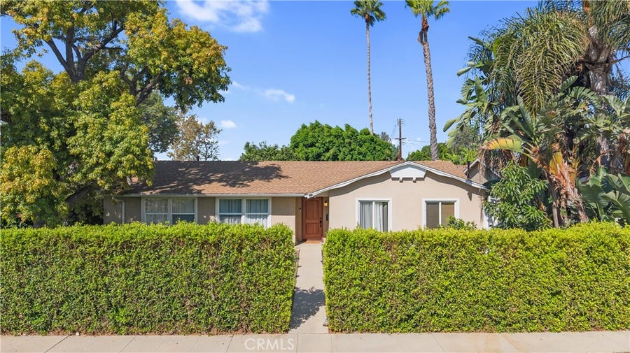 Property photo for 11201 Petit Avenue, Los Angeles, CA