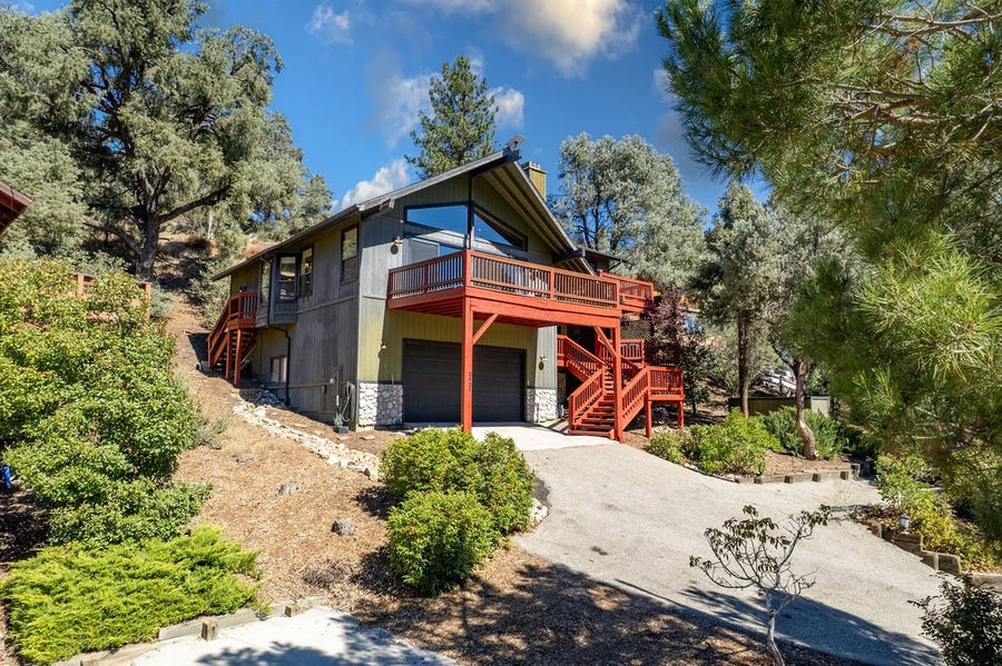 Property photo for 2421 Oakwood Court, Pine Mountain Club, CA