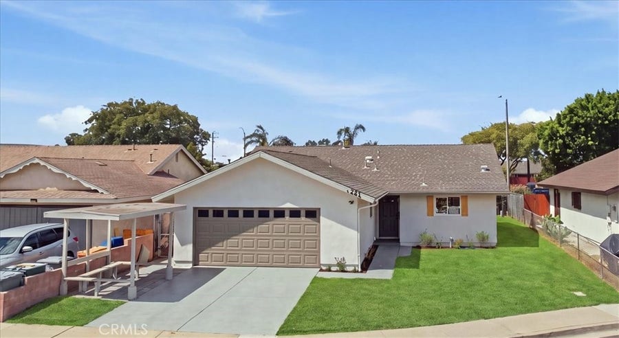 Property photo for 221 Vegas Drive, Oxnard, CA