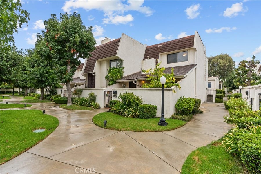 Property photo for 6249 Randi Avenue, Woodland Hills, CA
