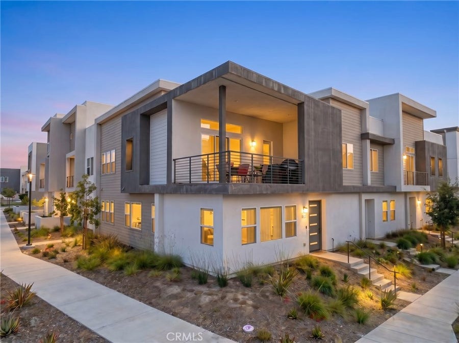 Property photo for 26729 Blue Hills Lp, Valencia, CA