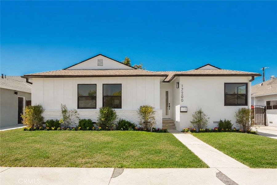 Property photo for 17200 Lanark Street, Lake Balboa, CA