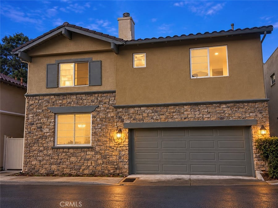 Property photo for 5665 Como Circle, Woodland Hills, CA