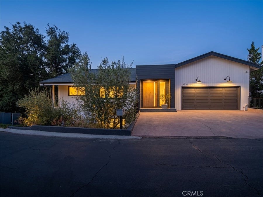 Property photo for 4234 Alhama Drive, Woodland Hills, CA