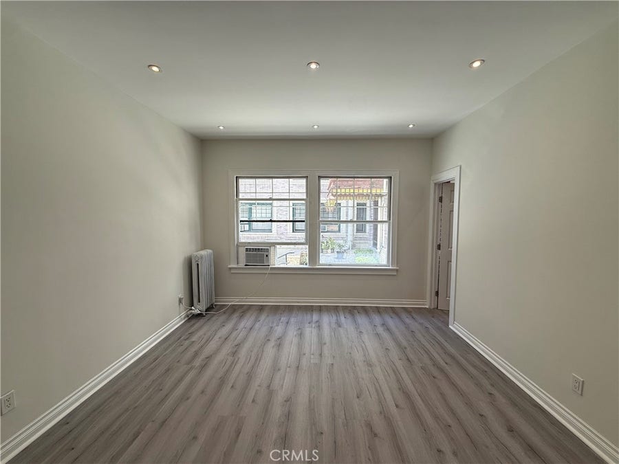 Property photo for 2121 James M Wood, #110, Los Angeles, CA