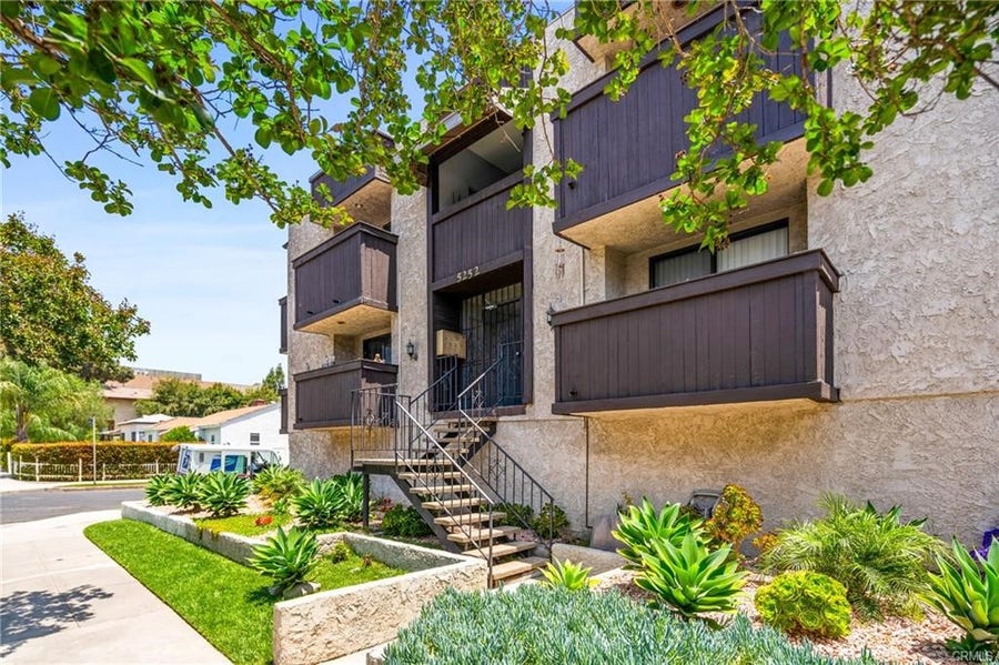 Property photo for 5252 Agnes, #2, Valley Village, CA