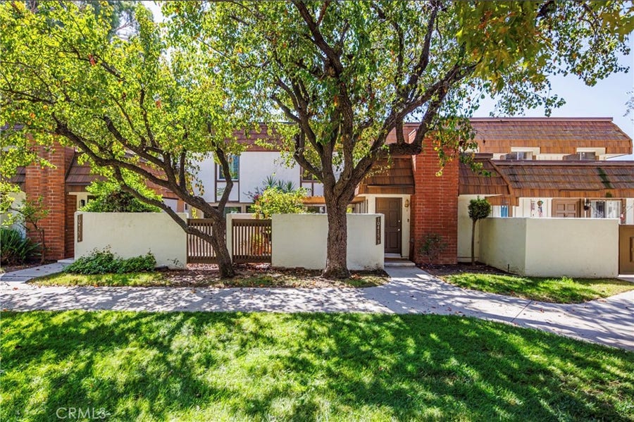 Property photo for 10415 Larwin, Chatsworth, CA