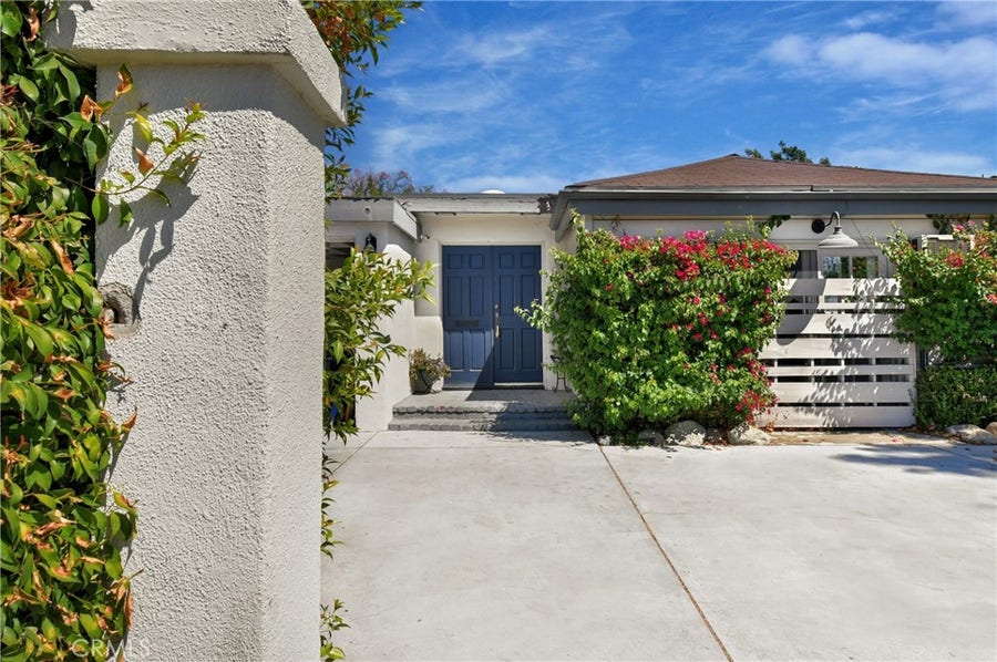 Property photo for 5546 Strohm, North Hollywood, CA