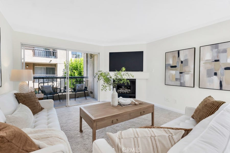 Property photo for 5535 Canoga Avenue, #215, Woodland Hills, CA