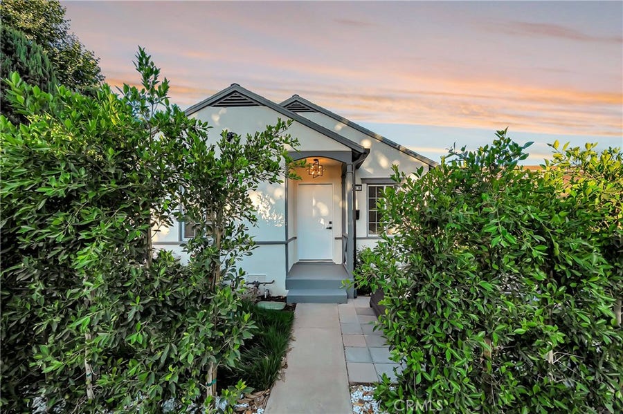 Property photo for 128 Lukens Place, Glendale, CA