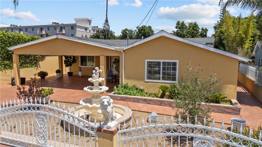 Property photo for 12130 Buckeye, Sylmar, CA
