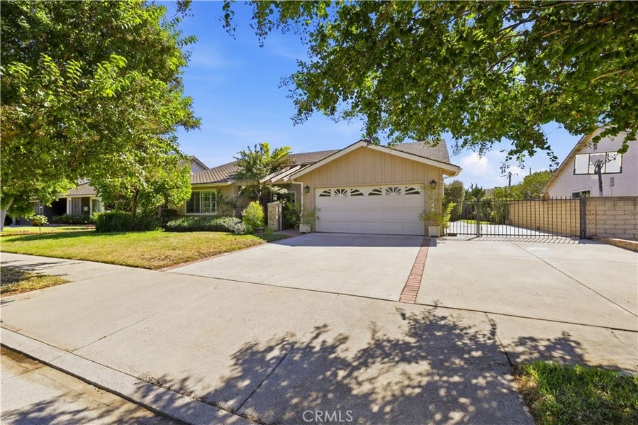 Property photo for 15444 Marilla Street, North Hills, CA