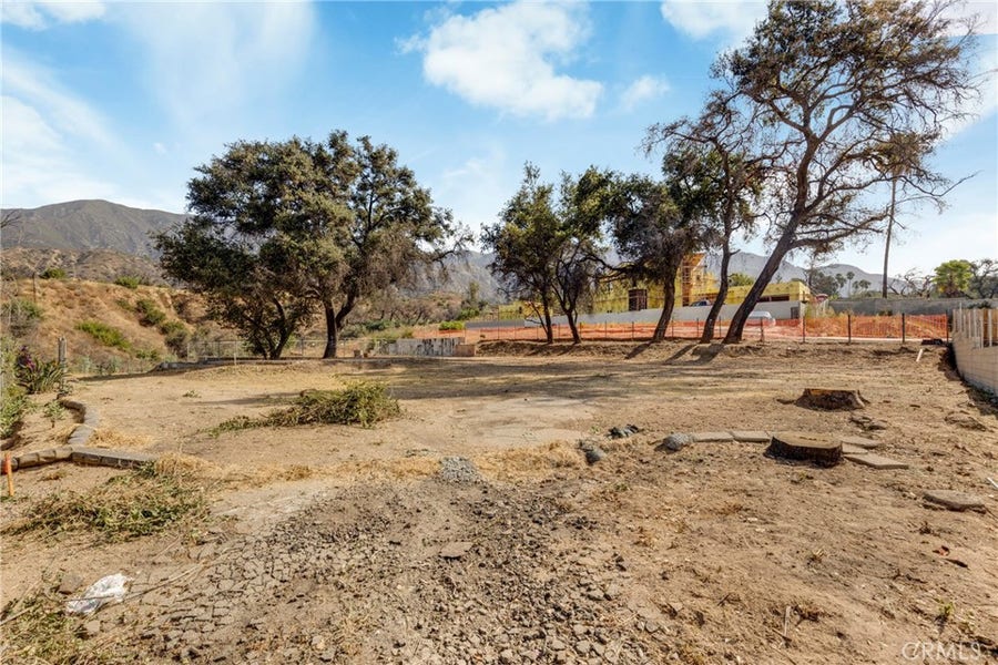 Property photo for 461 W Loma Alta, Altadena, CA