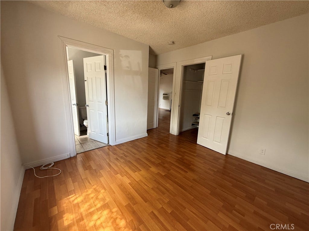 10004 San Fernando Road, Pacoima, CA 91331