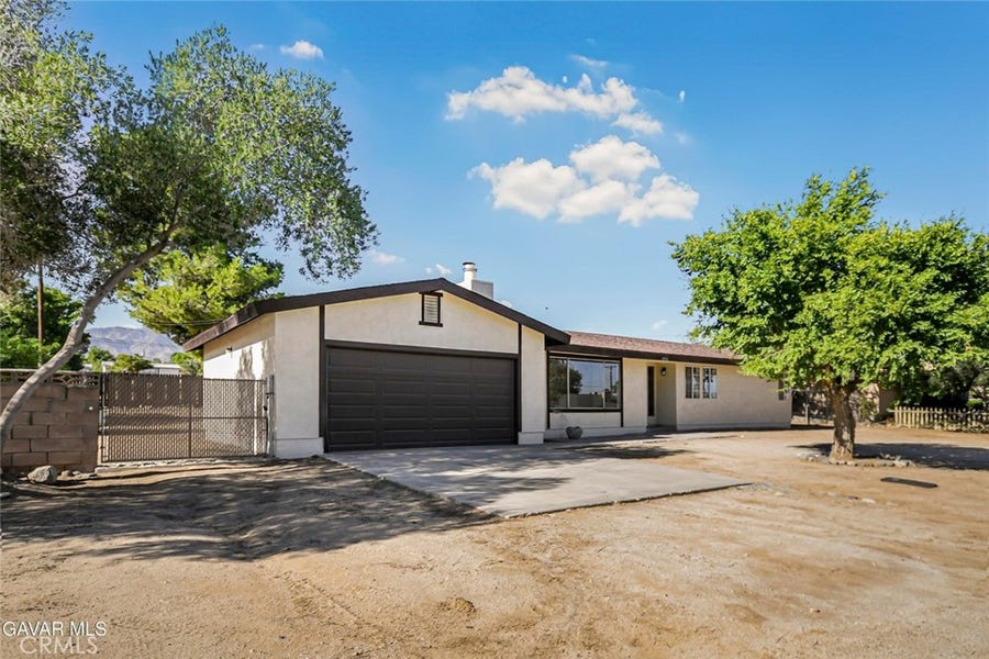 Property photo for 13116 E East Avenue W10, Pearblossom, CA