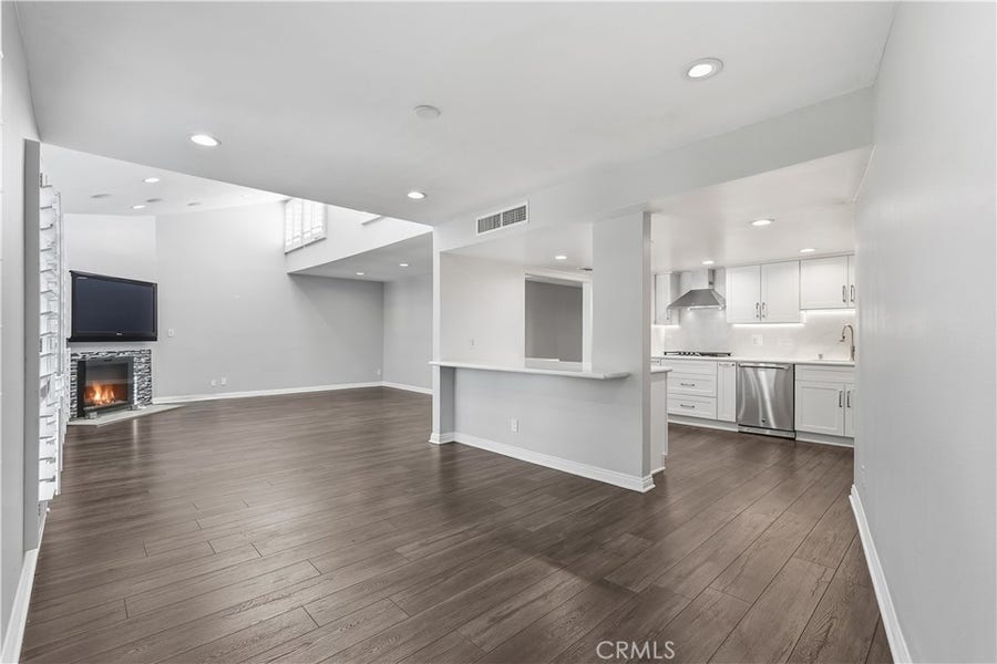 Property photo for 4542 Willis Avenue, #302, Sherman Oaks, CA