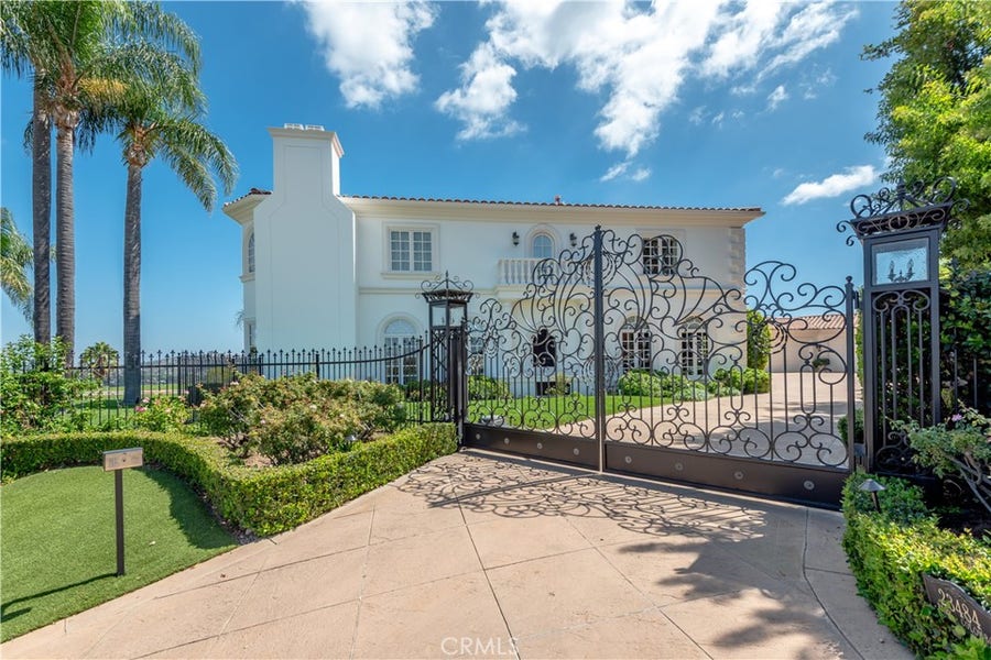 Property photo for 23484 PARK COLOMBO, Calabasas, CA