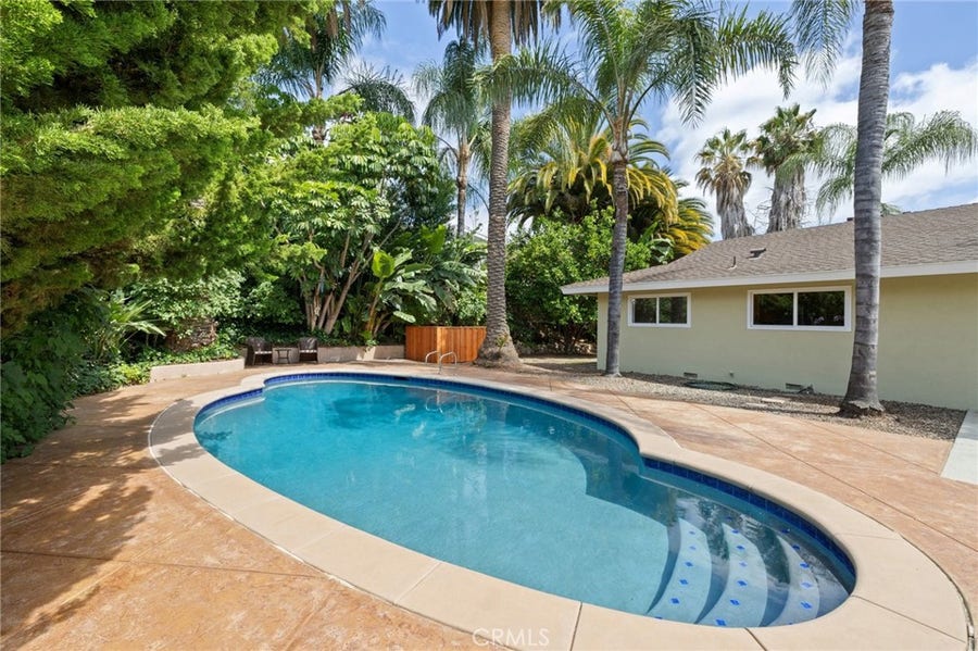 Property photo for 1721 Bates Court, Thousand Oaks, CA