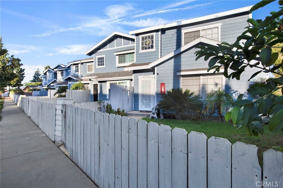 Property photo for 6230 Nye St, Commerce, CA