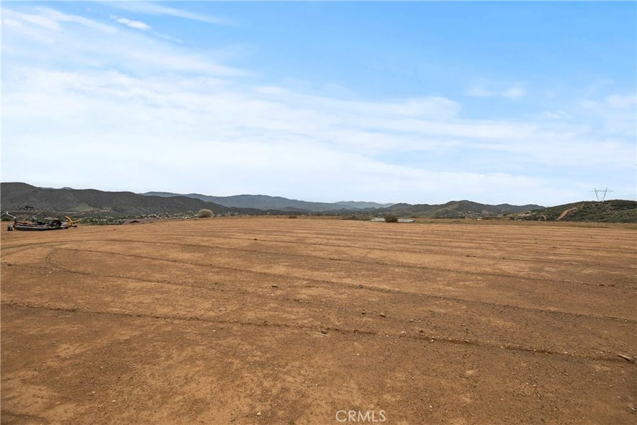 Property photo for 0 Vac/Vic Hierba Rd/Peppertree Lane, Agua Dulce, CA