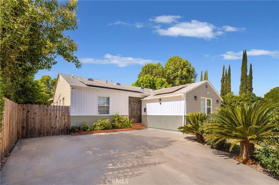 Property photo for 19422 Welby, Reseda, CA