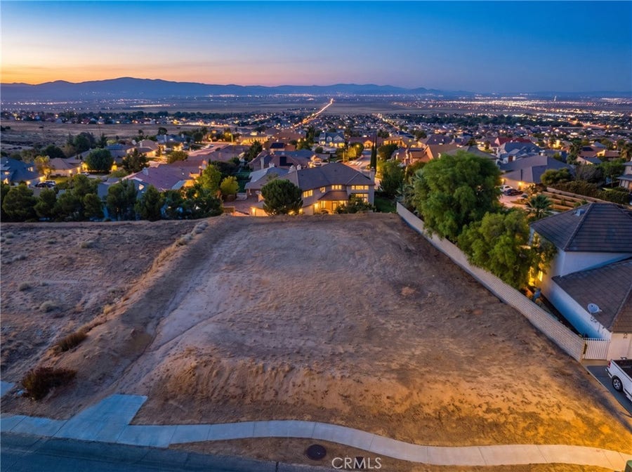 Property photo for 6831 Sycamore LN, Quartz Hill, CA