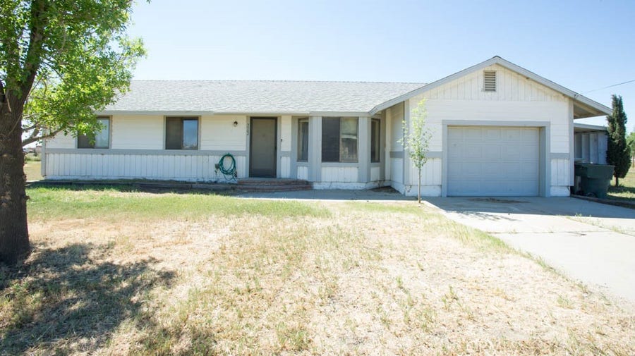 Property photo for 5902 Margaritha, Rosamond, CA